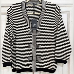 NWT SZ L Adrianna Papell Black & White Striped Knit pullover sweater
